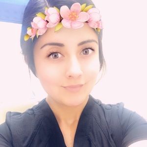 Meet your Posher, Maria